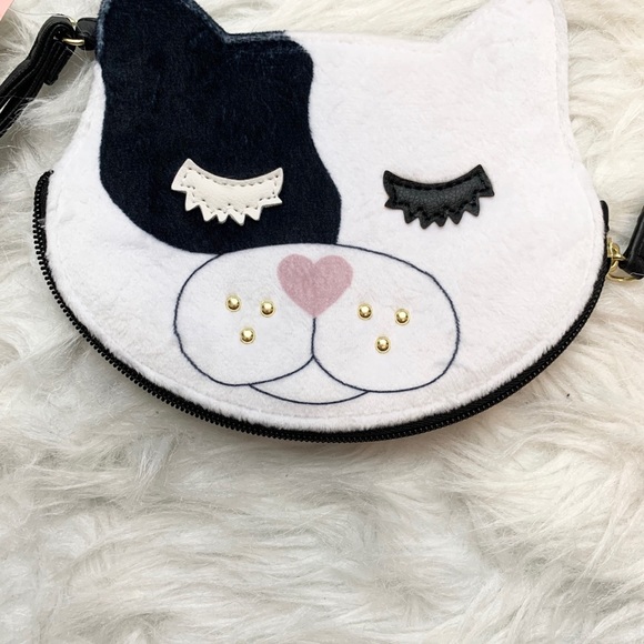 🎉HP🎉🆕Betsey Johnson cat wristlet - Picture 2 of 7